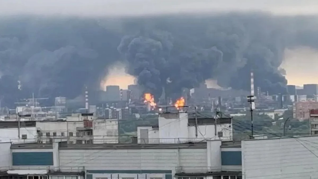 Russia Says Ukrainian Drone Attack Kills 7, Wounds 24 at logistics centre