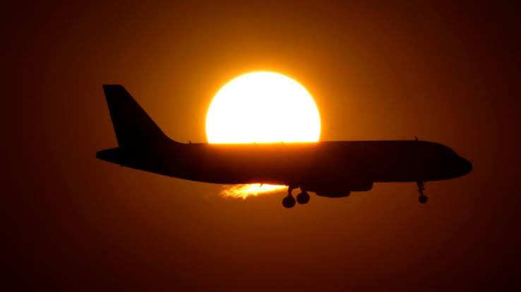 Harvard Study Links Airline Crew Cancer Risk to Radiation